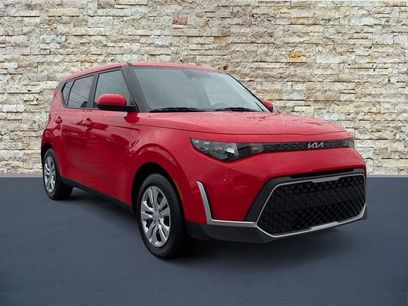 Used 2025 Kia Soul LX