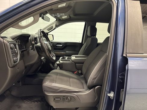 Used 2020 Chevrolet Silverado 1500 RST image 12