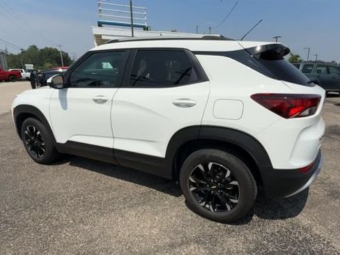 Used 2023 Chevrolet TrailBlazer LT FWD image 6