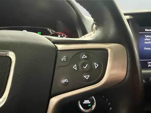 Used 2022 GMC Terrain Denali w/ Denali Premium Package AWD/4WD image 19