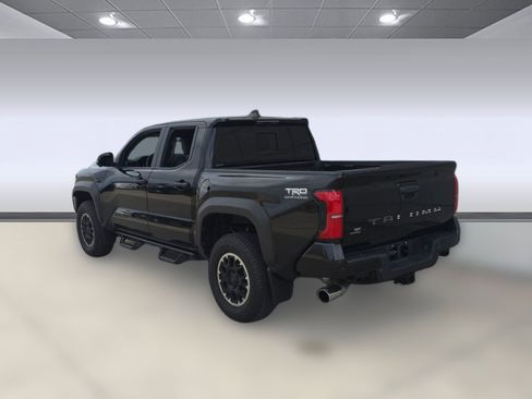 Used 2024 Toyota Tacoma TRD Off-Road w/ TRD Off Road Premium Package image 3