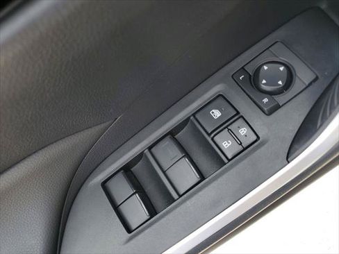 Certified 2024 Toyota RAV4 LE AWD/4WD image 21