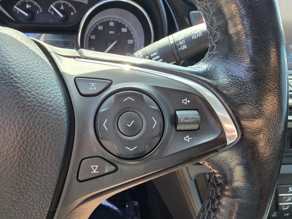 Used 2019 Buick Envision Essence AWD/4WD image 7