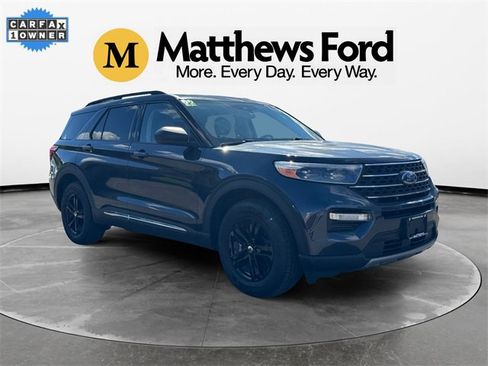 Used 2022 Ford Explorer XLT w/ Equipment Group 202A image 7