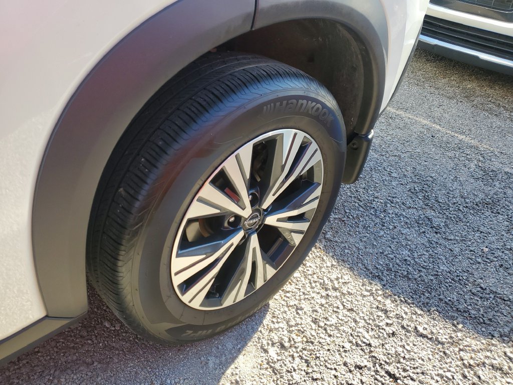 Certified 2023 Nissan Rogue SV AWD/4WD image 14