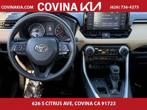 Used 2022 Toyota RAV4 LE image 26