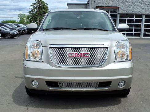 Used 2007 GMC Yukon Denali AWD/4WD image 8