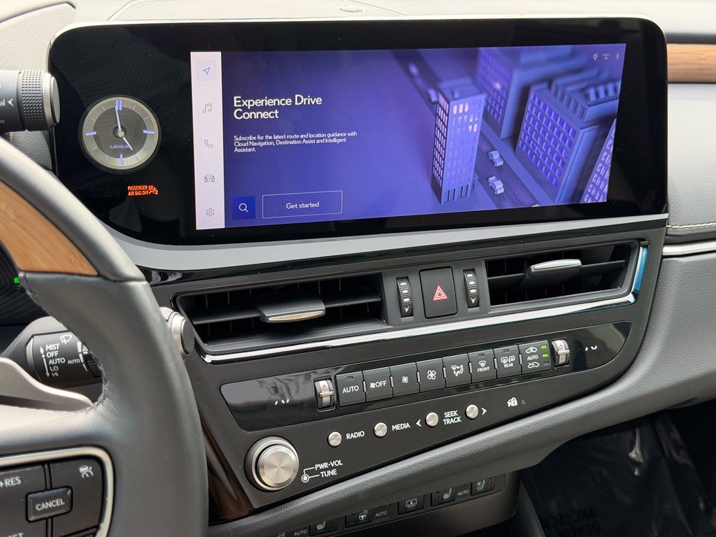 Used 2024 Lexus ES 350 w/ Technology Package FWD image 33