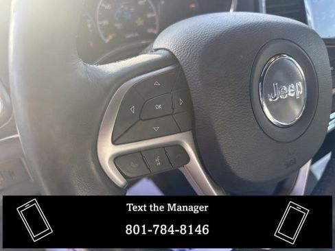 Used 2019 Jeep Grand Cherokee Limited w/ Trailer Tow Group IV image 17