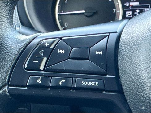 Used 2023 Nissan Kicks S image 10