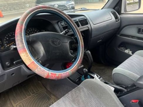 Used 1998 Toyota 4Runner SR5 w/ Preferred Equipment Group 1 AWD/4WD image 13