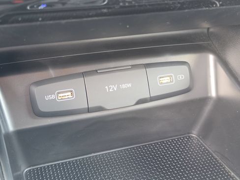 Used 2024 Hyundai Santa Cruz SE AWD/4WD image 25