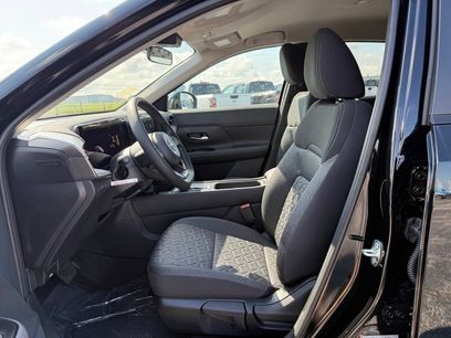 New 2026 Nissan Kicks SV w/ Cold Weather Package