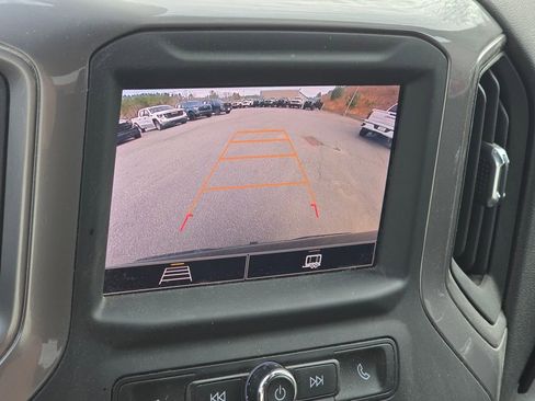 Certified 2023 Chevrolet Silverado 1500 Custom image 6