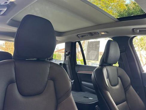 Certified 2023 Volvo XC90 T8 Plus image 18