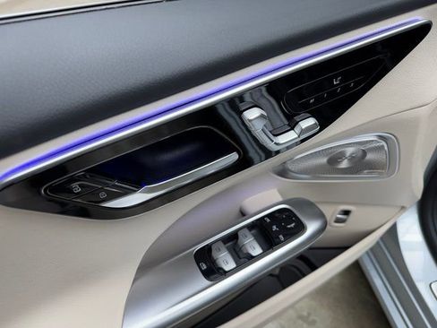 New 2026 Mercedes-Benz C 300 4MATIC Sedan image 11