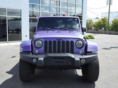 Used 2017 Jeep Wrangler Unlimited Sahara AWD/4WD image 2
