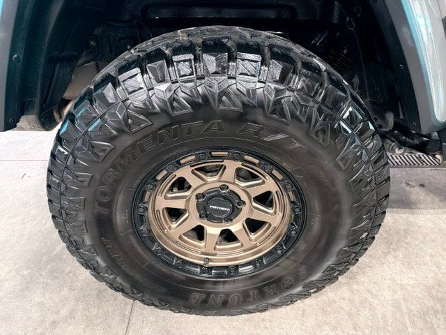 Used 2022 Jeep Gladiator Sport AWD/4WD image 19