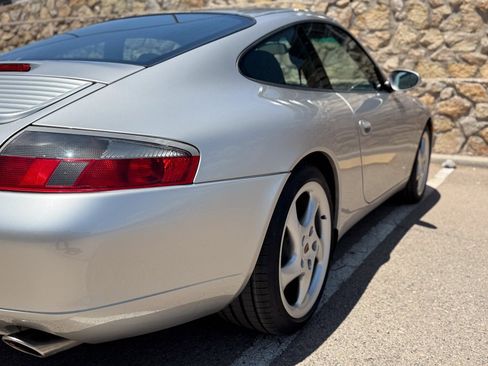 Used 2000 Porsche 911 Carrera image 39