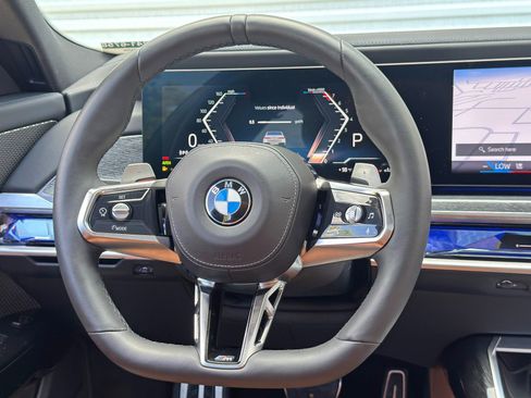 Used 2023 BMW 740i w/ Parking Assistance Package RWD image 23
