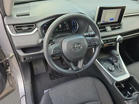 Used 2023 Toyota RAV4 XLE w/ Convenience Package AWD/4WD image 17