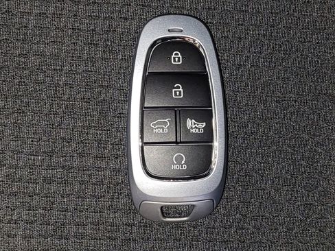 Used 2023 Hyundai Santa Fe SEL FWD image 32