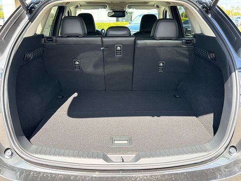 New 2025 MAZDA CX-5 AWD 2.5 S w/ Preferred Package image 13