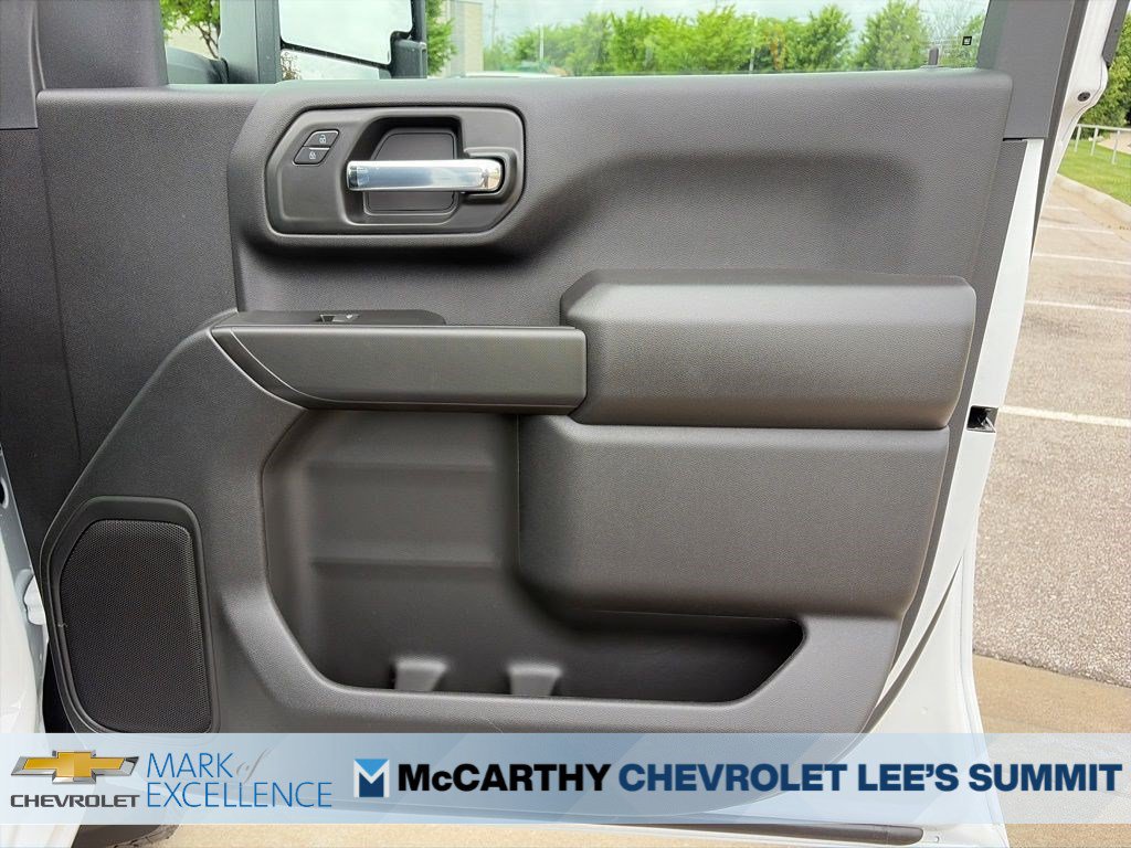 New 2026 Chevrolet Silverado 2500 Custom w/ Custom Value Package AWD/4WD image 27