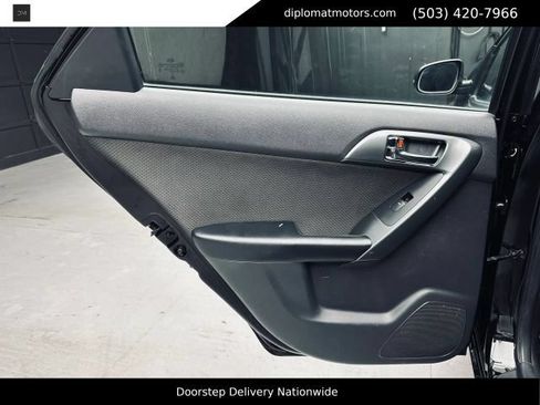 Used 2013 Kia Forte EX FWD image 25