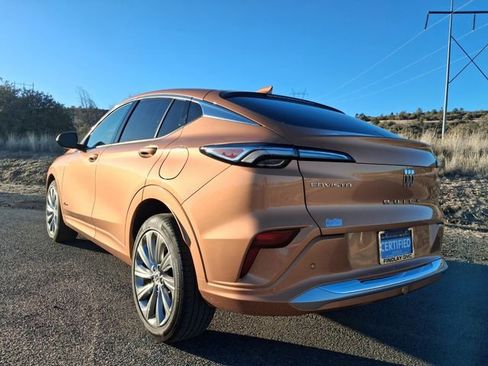 Certified 2025 Buick Envista Avenir image 7