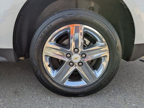 Used 2015 Chevrolet Equinox LTZ AWD/4WD image 29
