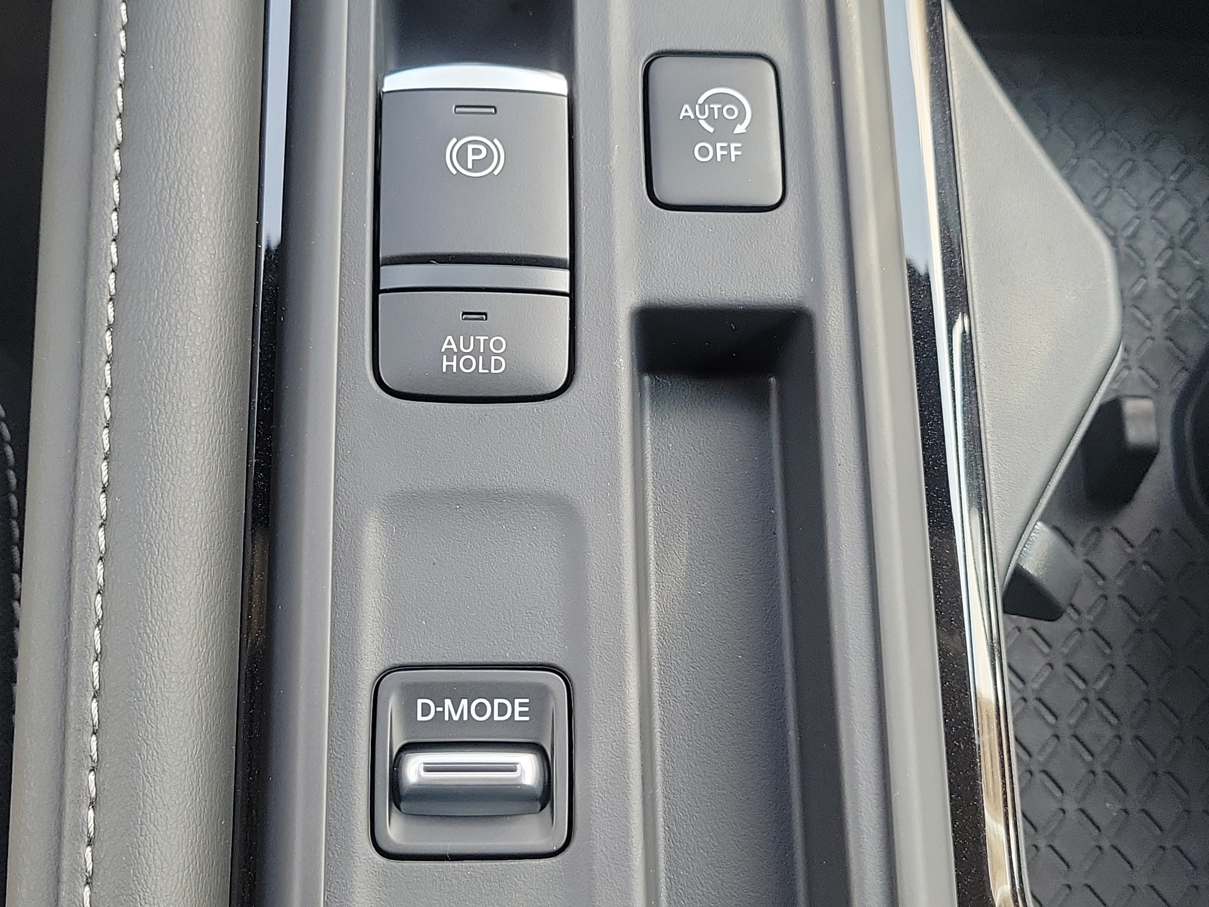 New 2026 Nissan Pathfinder SV FWD image 28
