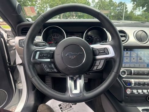 Used 2019 Ford Mustang GT Premium RWD image 26