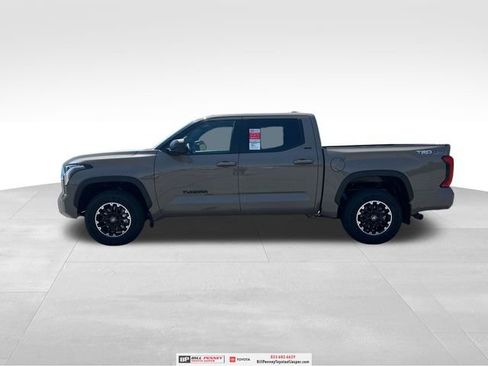 New 2026 Toyota Tundra SR5 AWD/4WD image 2