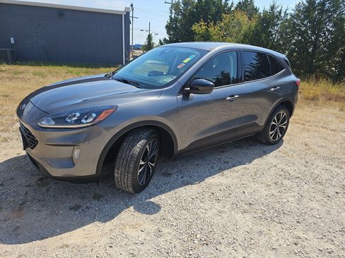 Used 2022 Ford Escape SEL w/ SEL Stealth AWD Package image 8