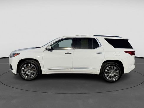 Used 2018 Chevrolet Traverse Premier image 3