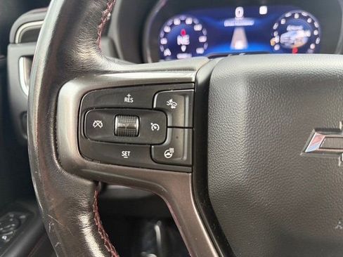 Used 2022 Chevrolet Suburban RST w/ Luxury Package image 19