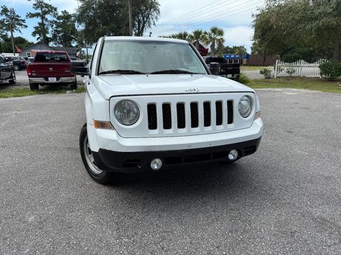 Used 2016 Jeep Patriot Sport w/ Power Value Group image 37