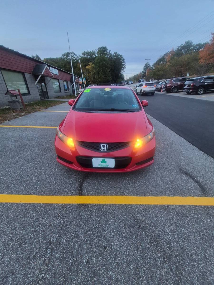 Used 2012 Honda Civic LX image 2