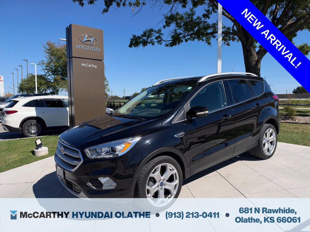 Used 2019 Ford Escape Titanium AWD/4WD image 1