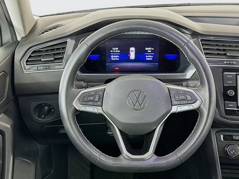 Used 2022 Volkswagen Tiguan S image 18