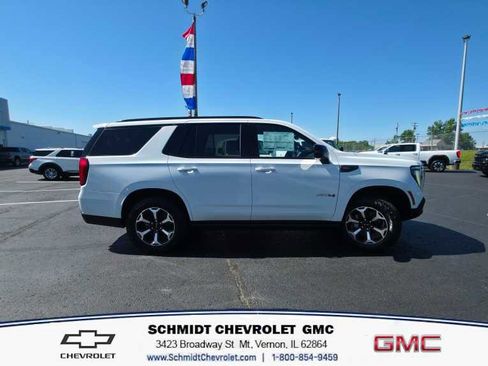 New 2026 GMC Yukon AT4 Ultimate AWD/4WD image 4