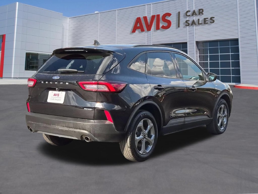 Used 2025 Ford Escape ST-Line AWD/4WD image 6