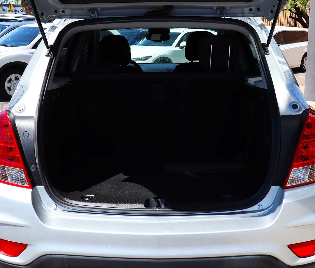 Used 2020 Chevrolet Trax LS w/ Tint and Cruise Package FWD image 23