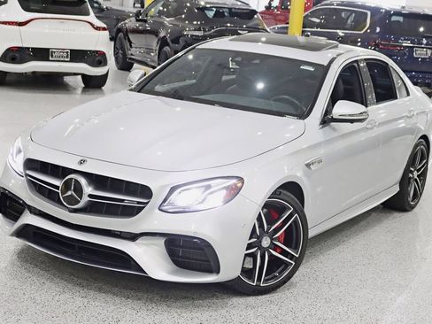 Used 2019 Mercedes-Benz E 63 AMG S image 5