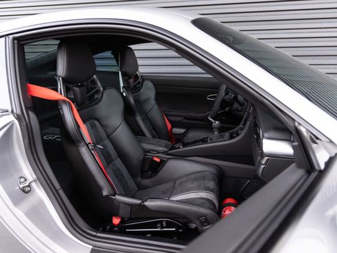 Certified 2018 Porsche 911 GT3 image 30