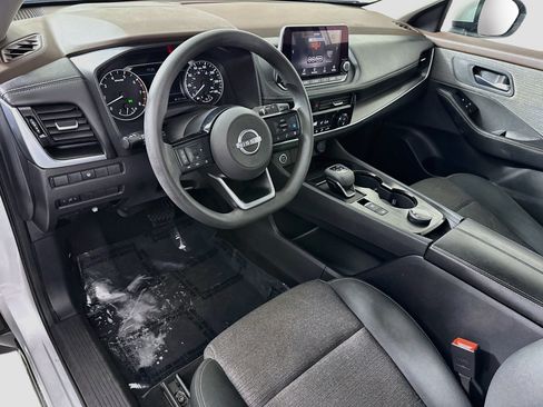 Used 2022 Nissan Rogue SV AWD/4WD image 23