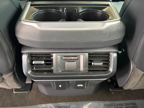 Used 2022 Ford F150 Raptor w/ Equipment Group 801A High AWD/4WD image 24