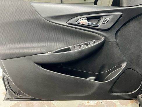 Used 2021 Chevrolet Malibu RS FWD image 20
