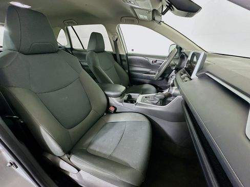 Used 2024 Toyota RAV4 LE image 30